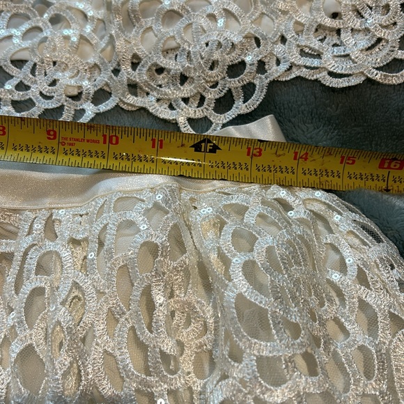 White Two Piece Sequin Open Lace outfit-L-NWT - Picture 8 of 15